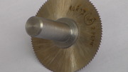  Отрезная  дисковая  фреза  40 х 0, 2 мм.